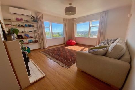 Photo of property in 103 Tireti Road, Titahi Bay, Porirua, 5022