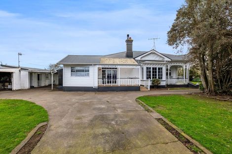 Photo of property in 76 South Road, Manaia, 4612