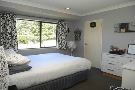 Photo of property in 40 Otaihanga Road, Otaihanga, Paraparaumu, 5036