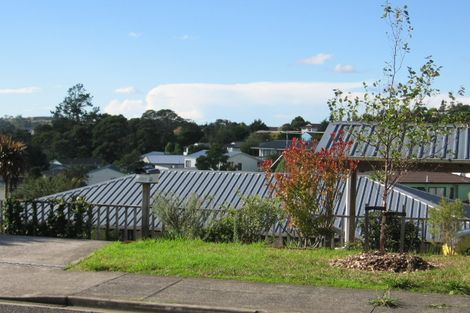 Photo of property in 207 Glengarry Road, Glen Eden, Auckland, 0602