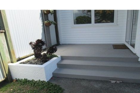 Photo of property in 4 Huia Place, Levin, 5510