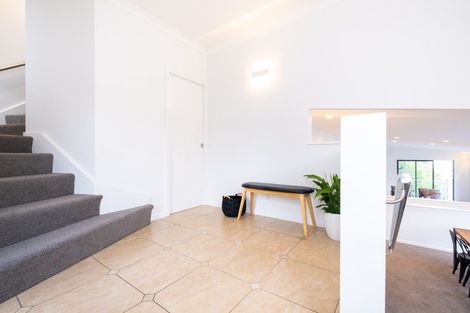 Photo of property in 5a Corry Avenue, Bluff Hill, Napier, 4110