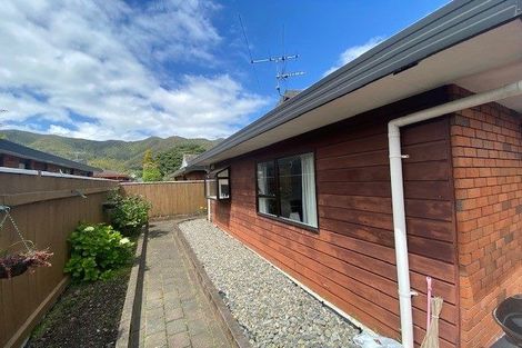 Photo of property in 2/37 Bauchop Road, Waterloo, Lower Hutt, 5011