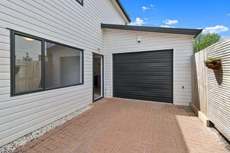 Photo of property in 43 Tiri Tiri Road, Birkdale, Auckland, 0626