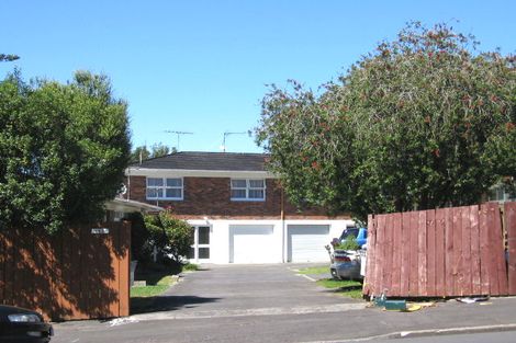 Photo of property in 7/162 Onewa Road, Northcote, Auckland, 0627