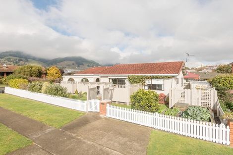 Photo of property in 43 Farnham Drive, Richmond, 7020