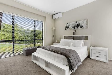 Photo of property in 29 Wiltshire Place, Somerville, Auckland, 2014