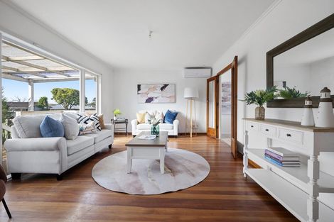 Photo of property in 18a Frank Hewitt Street, Pukekohe, 2120