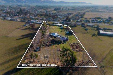 Photo of property in 31 Timaru Road, Waimate, 7924