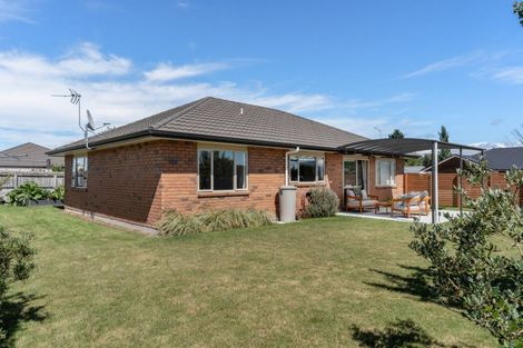 Photo of property in 6 Madison Street, Carterton, 5713