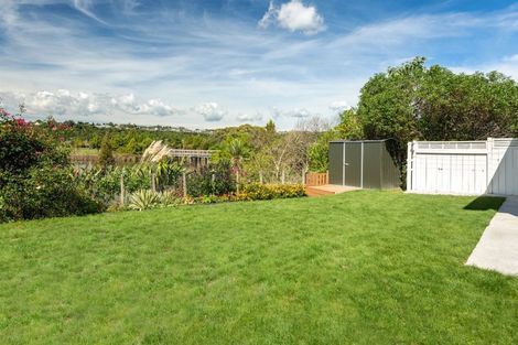 Photo of property in 39 Scoria Close, Pyes Pa, Tauranga, 3112