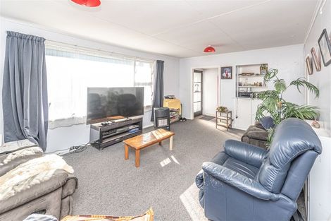 Photo of property in 180 Puriri Street, Castlecliff, Whanganui, 4501