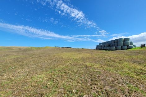 Photo of property in 2 Te Maire Road, Hunterville, 4730