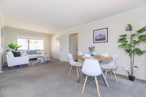 Photo of property in 1 Barwick Place, Stanmore Bay, Whangaparaoa, 0932