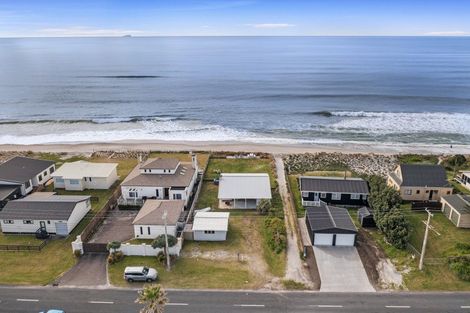 Photo of property in 401 Pukehina Parade, Pukehina, Te Puke, 3189