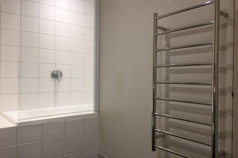Photo of property in Gerondis Bldg Apartments, 408/60 Willis Street, Wellington Central, Wellington, 6011