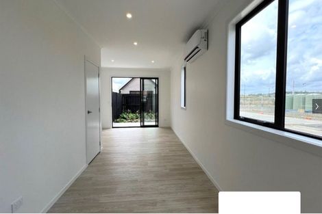 Photo of property in 13 Erina Road, Wiri, Auckland, 2104