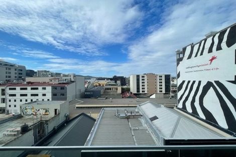 Photo of property in Monvie Apartments, 606/15 Holland Street, Te Aro, Wellington, 6011