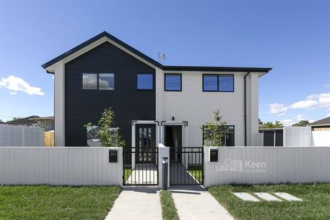 Photo of property in 1/21 Karamu Street, Te Atatu Peninsula, Auckland, 0610