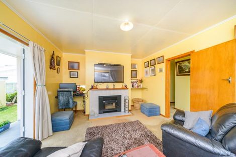 Photo of property in 4 Dundas Place, Awapuni, Palmerston North, 4412