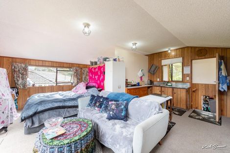 Photo of property in 27 Plateau Road, Te Marua, Upper Hutt, 5018