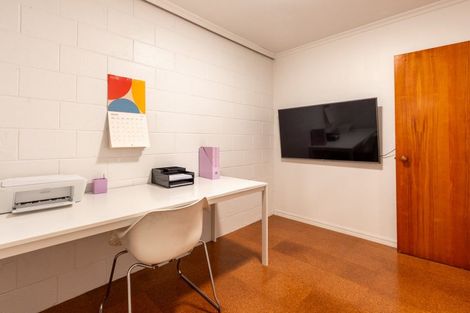 Photo of property in 15a Alexander Road, Raumati Beach, Paraparaumu, 5032