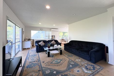 Photo of property in 1/7 Becroft Drive, Forrest Hill, Auckland, 0620