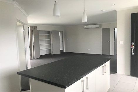 Photo of property in 13 Derwent Place, Flagstaff, Hamilton, 3210