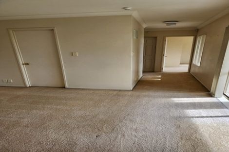 Photo of property in 5 The Enclave, Totara Heights, Auckland, 2105