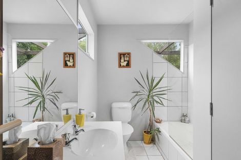 Photo of property in 25 Kenwyn Drive, Carterton, 5713