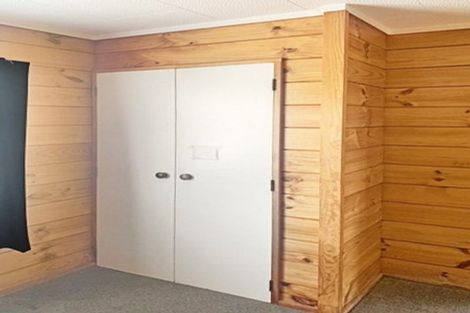 Photo of property in 13a Watson Street, Bulls, 4818