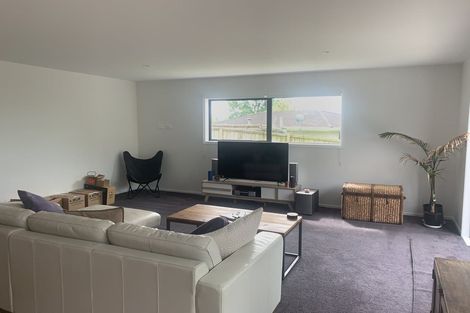 Photo of property in 99 Vandeleur Avenue, Birkdale, Auckland, 0626