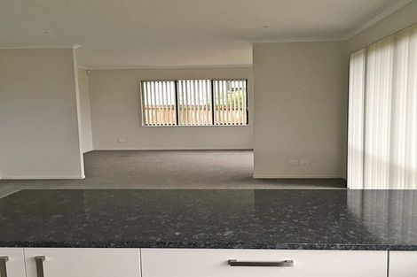 Photo of property in 12 Ariel Place, Snells Beach, 0920