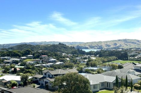 Photo of property in 10b Polestar Lane, Whitby, Porirua, 5024