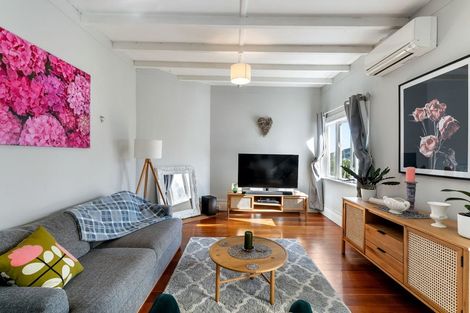 Photo of property in 42 Tirangi Road, Rongotai, Wellington, 6022