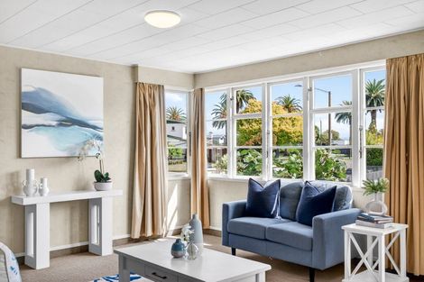 Photo of property in 4 Russell Road, Marewa, Napier, 4110