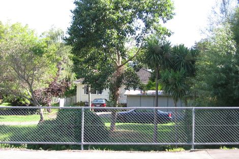 Photo of property in 44 Dundale Avenue, Blockhouse Bay, Auckland, 0600