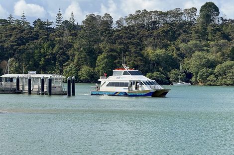 Photo of property in 403/2 Launch Road, Hobsonville, Auckland, 0616