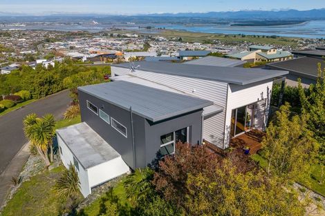 Photo of property in 1 Commodore Place, Britannia Heights, Nelson, 7010