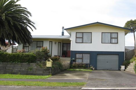 Photo of property in 25 Towai Street, Inglewood, 4330