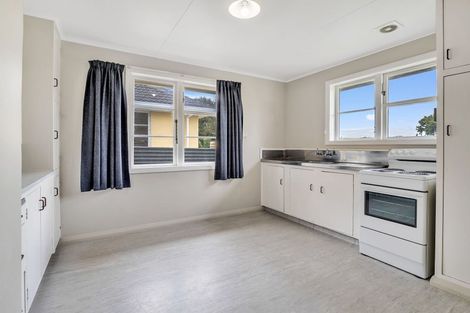 Photo of property in 614 Featherston Street, Roslyn, Palmerston North, 4414