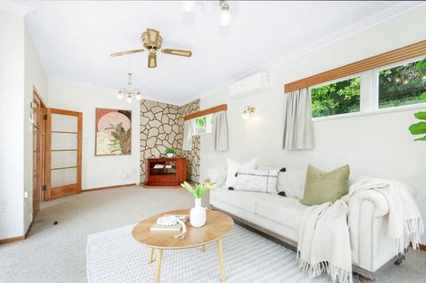 Photo of property in 13 Bell Street, Tawa, Wellington, 5028