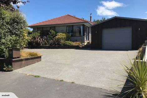 Photo of property in 124 Warren Crescent, Hillmorton, Christchurch, 8025