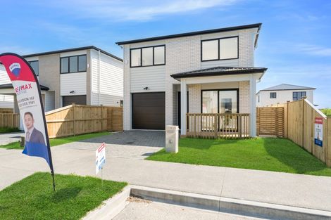 Photo of property in 26 Woven Place, Karaka, Papakura, 2113