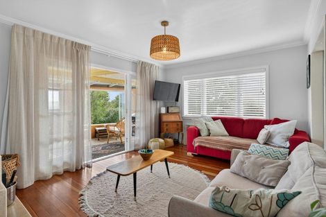 Photo of property in 1 Griffin Road, Maungaturoto, 0520