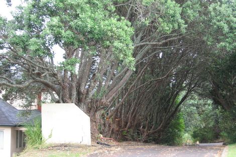 Photo of property in 3/38 Sylvan Avenue, Northcote, Auckland, 0627