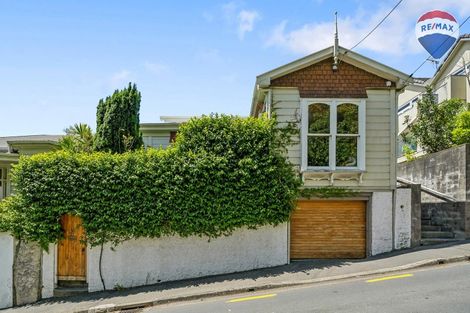 Photo of property in 43 Bidwill Street, Mount Cook, Wellington, 6021