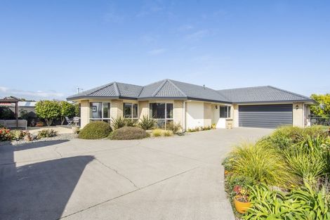 Photo of property in 8 Lasiandra Place, Mount Maunganui, 3116