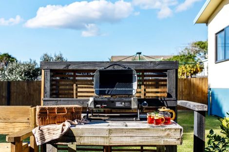 Photo of property in 285 Pohutukawa Avenue, Ohope, 3121