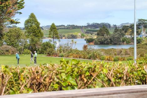 Photo of property in 25 Stella Drive, Clarks Beach, 2122